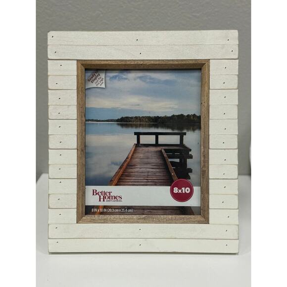 Better Homes & Gardens 8 x 10 Wooden Frame. KK530 - Picture 1 of 3
